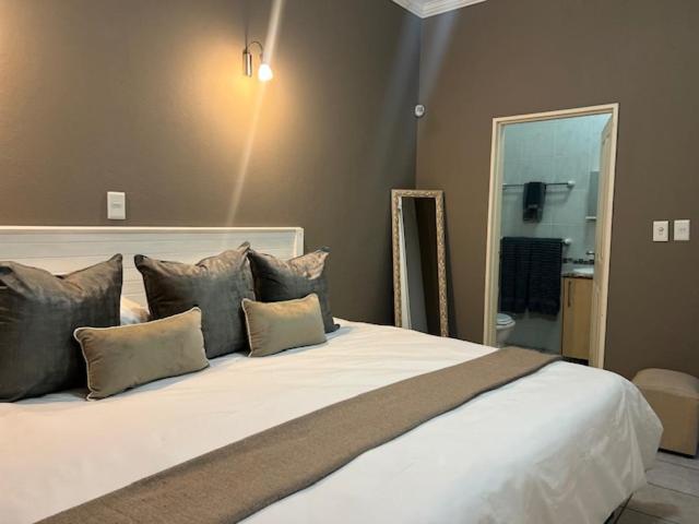 Turaco Lodge - No Loadshedding Marloth Park Buitenkant foto